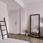 Otel Old Town