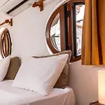 Otel Old Town 3*