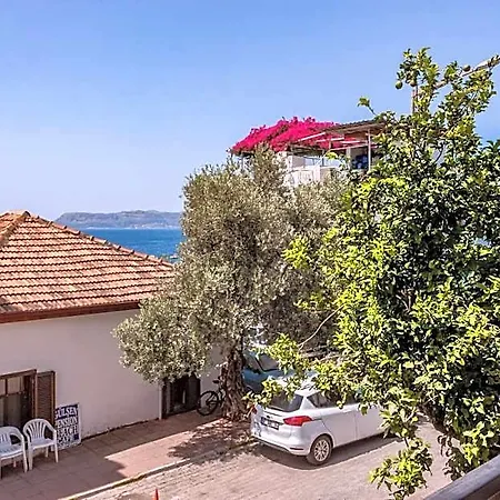 Old Town & Hotel 3*